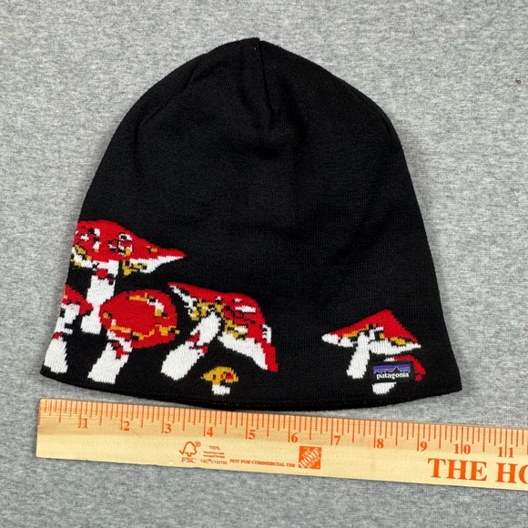 Patagonia Mushroom Forest Lined Beanie Rare 28765 FA16 Runs Small - Picture 2 of 5